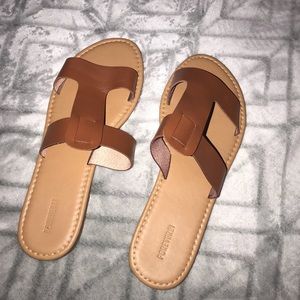 F21 sandals
